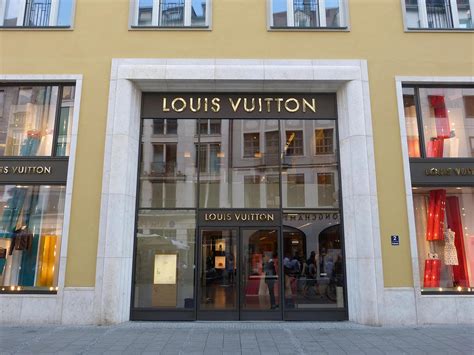 buying louis vuitton in munich|louis vuitton munich office.